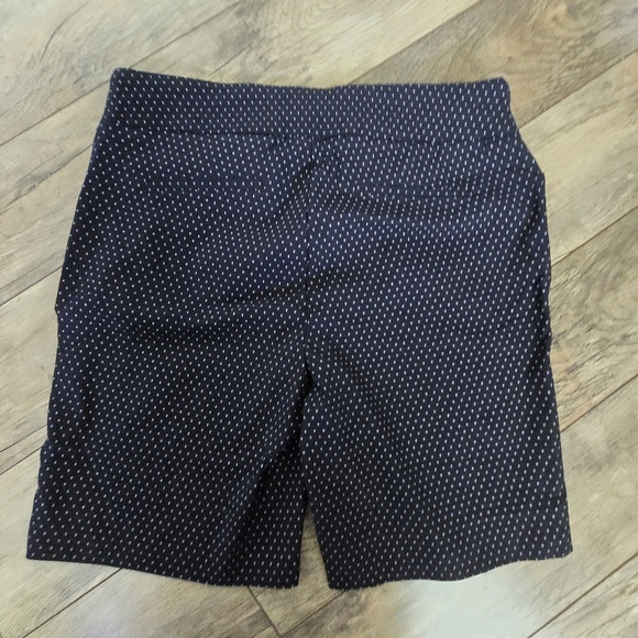 Hilray Radley Blue Polka Dot Women's Large Shorts - Picture 2 of 9